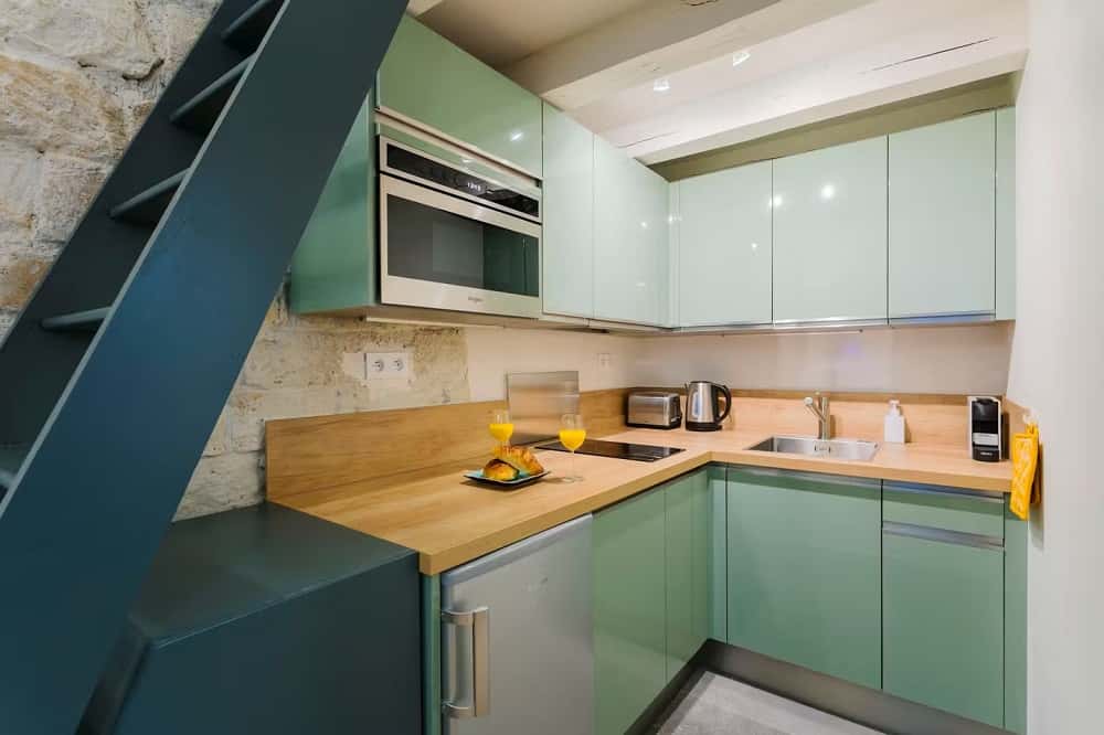 Studio in 15 Bd Lascrosses, 31000 Toulouse, France