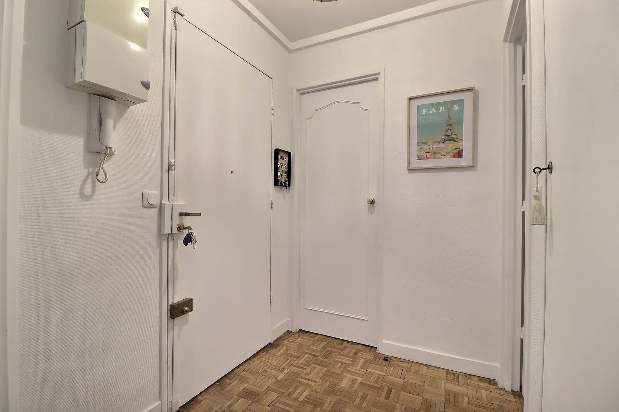 Apartment 4 bedrooms 89m²