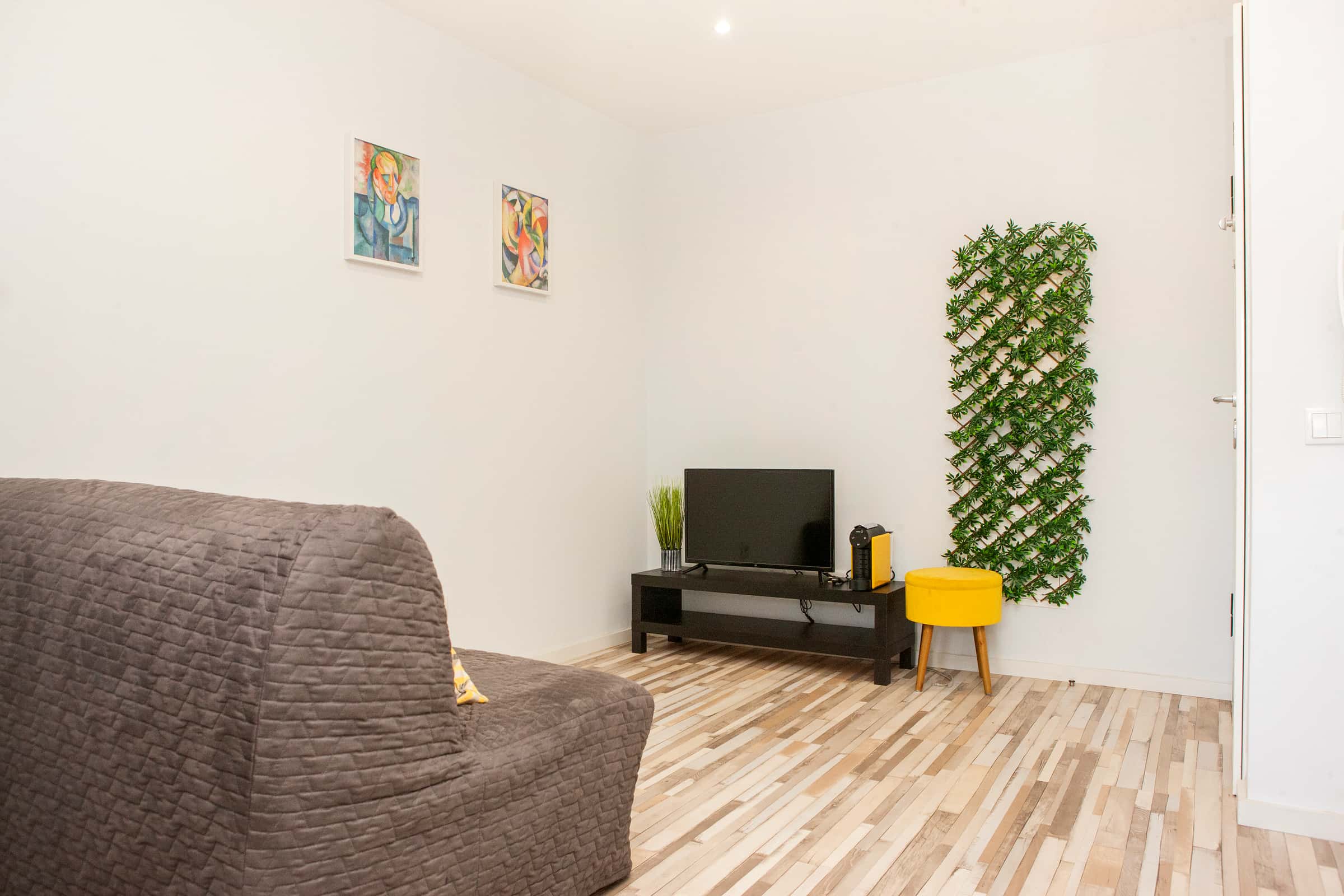 Apartment in R. 1.º de Maio 198 1t, 4430-646 Vila Nova de Gaia, Portogallo