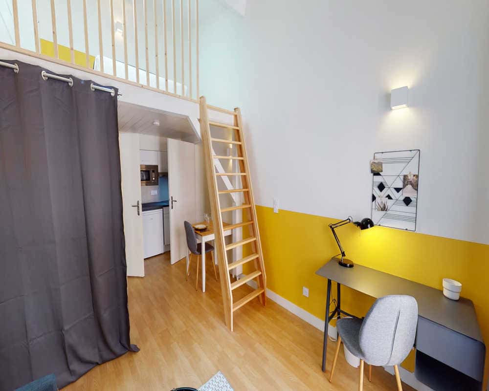 Chambre dans le rue Bellegarde