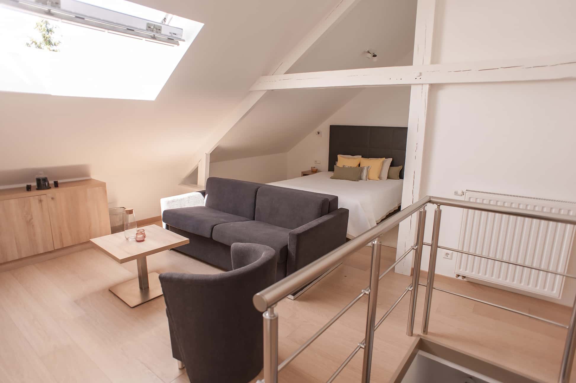 Studio meublé avec salle de bain privative
