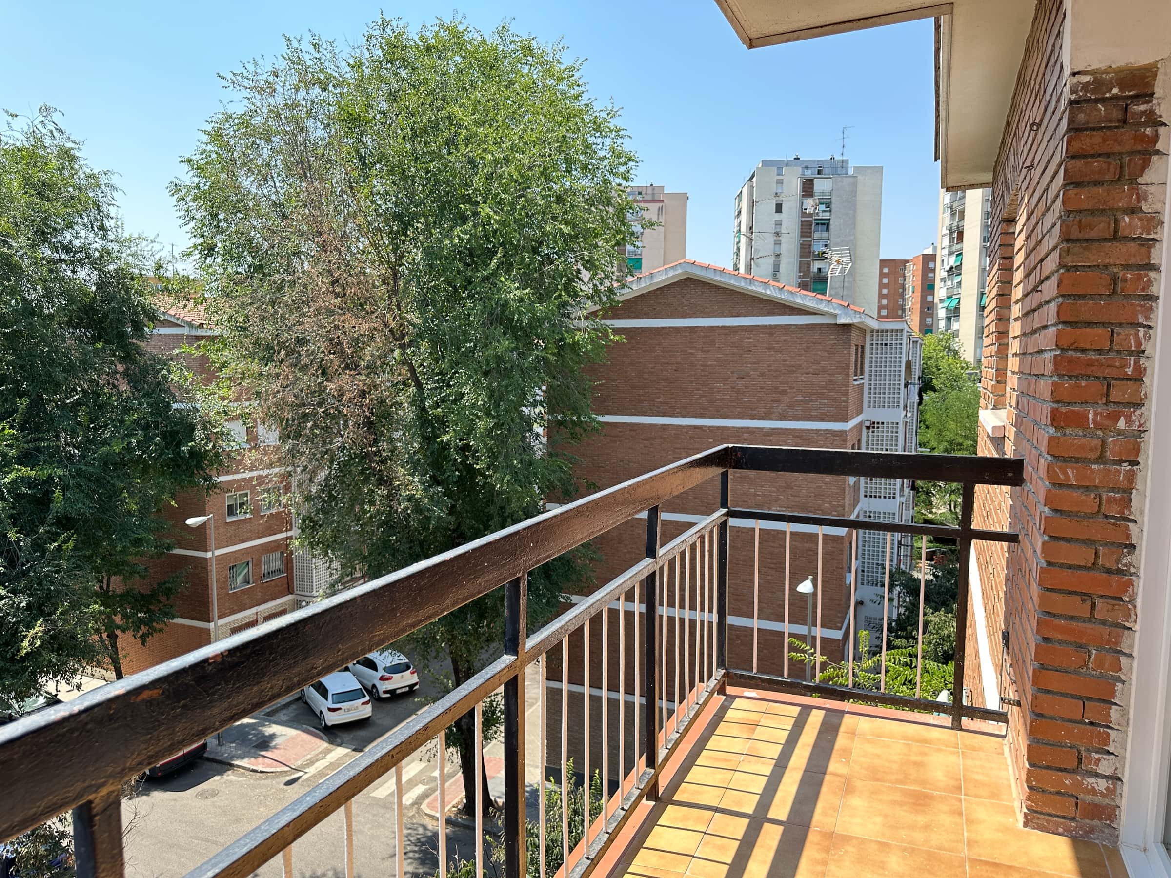 Calle de Escalona, 34