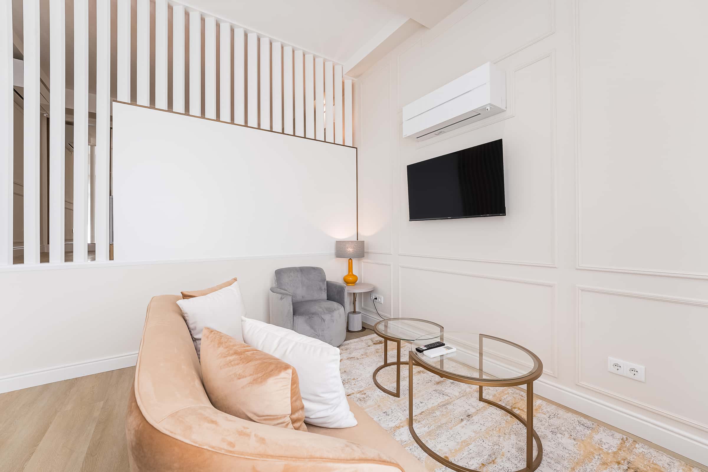 Sunny Apartment in Santa Catarina, Porto