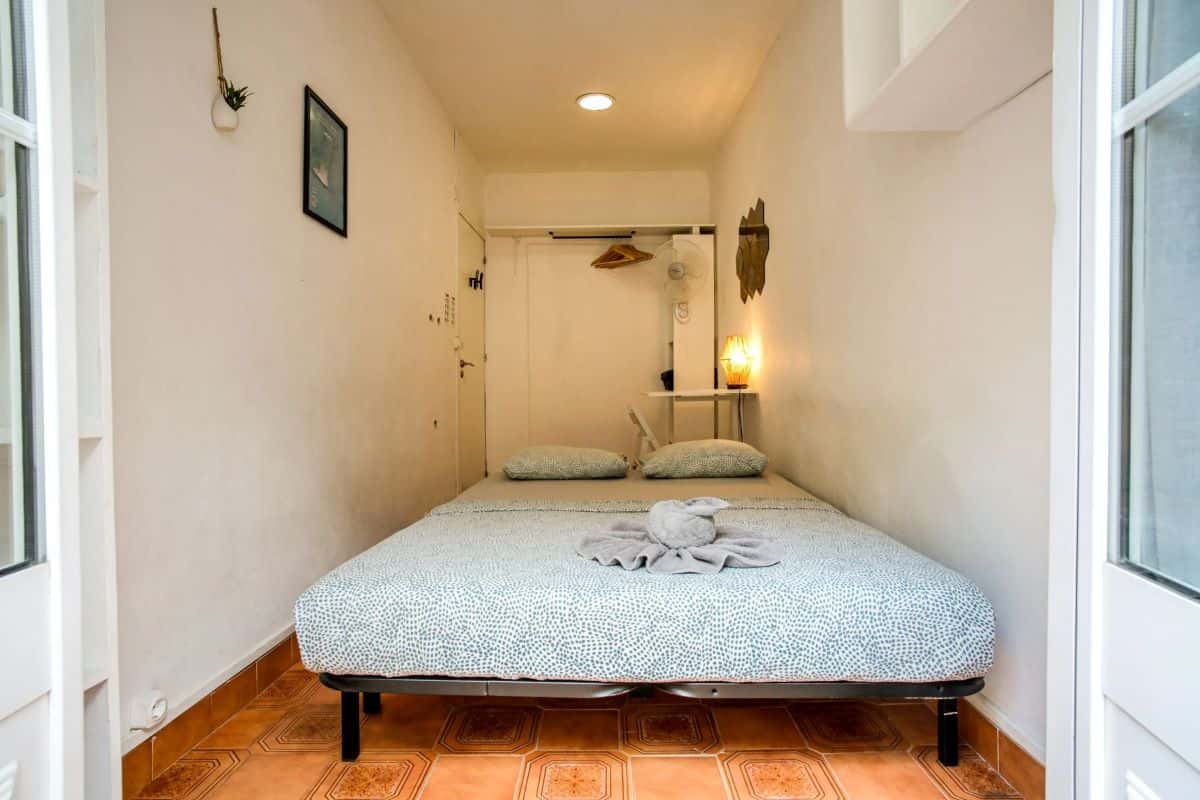 Room in Rua Presidente Arriaga, Lisboa with 4 bedrooms
