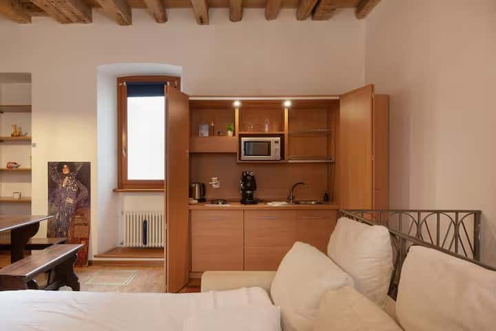 Apartment Trieste, 1 bed — photo 16