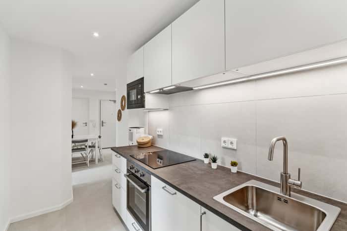 Listing photo thumbnail