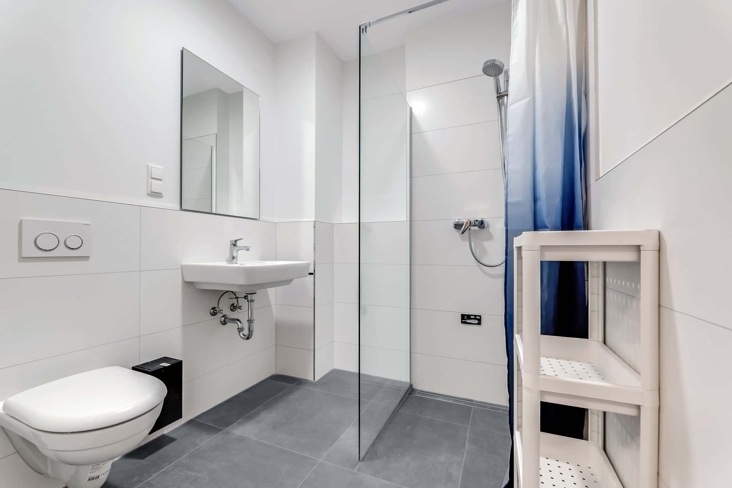 Reduced Rent - Fully furnished private room in a 5 people shared mixed apartment-Nearby HTW University