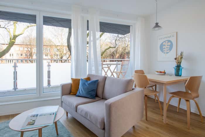 Listing photo thumbnail