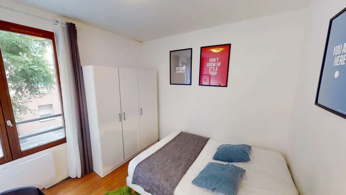 Zimmer in Rue du Faubourg Notre Dame, Lille für 62 m² mit 3 Schlafzimmer