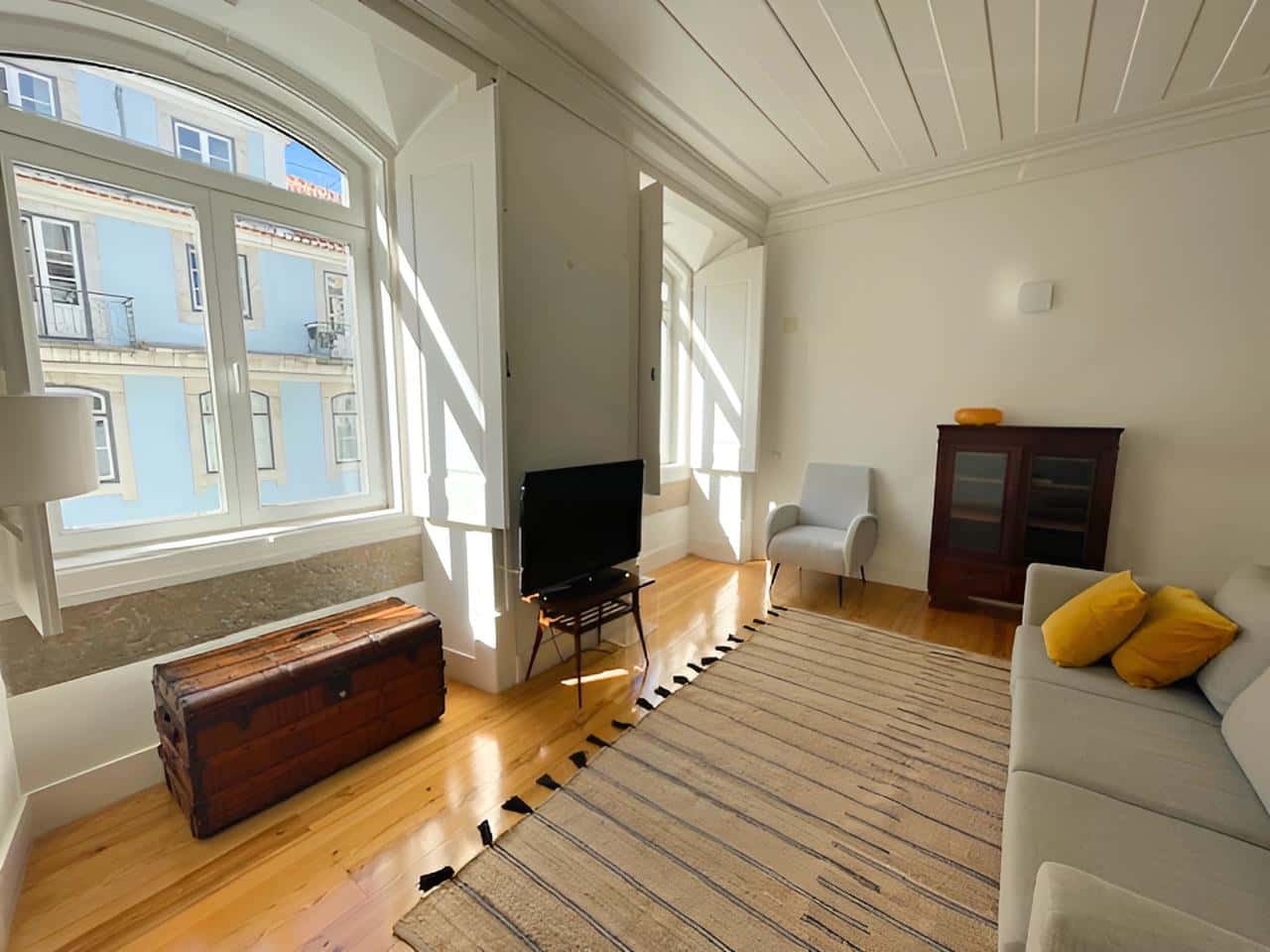Apartment in Rua de São Julião, Lisboa with 104 m² and 2 bedrooms