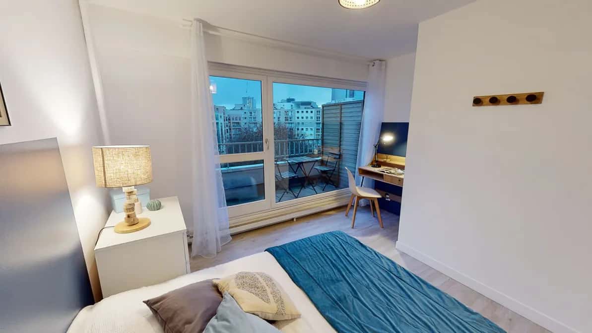 Room in Rue Salvador Allende, Nanterre for 85 m² with 4 bedrooms