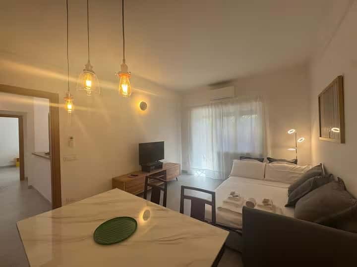 109 - Englen - Urban Oasis with Garden