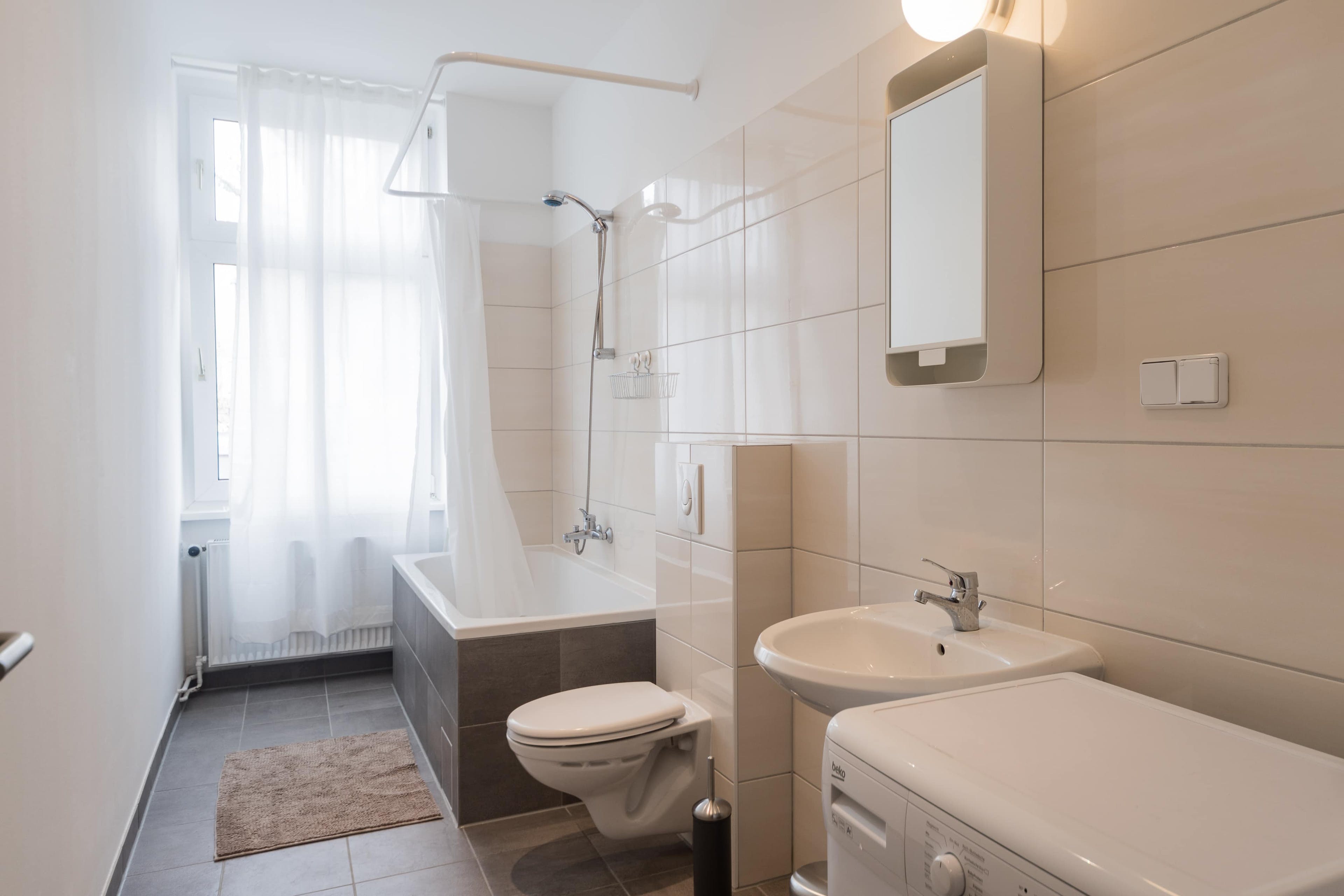 Zimmer in der Donaustraße 39