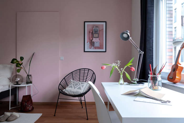 Listing photo thumbnail