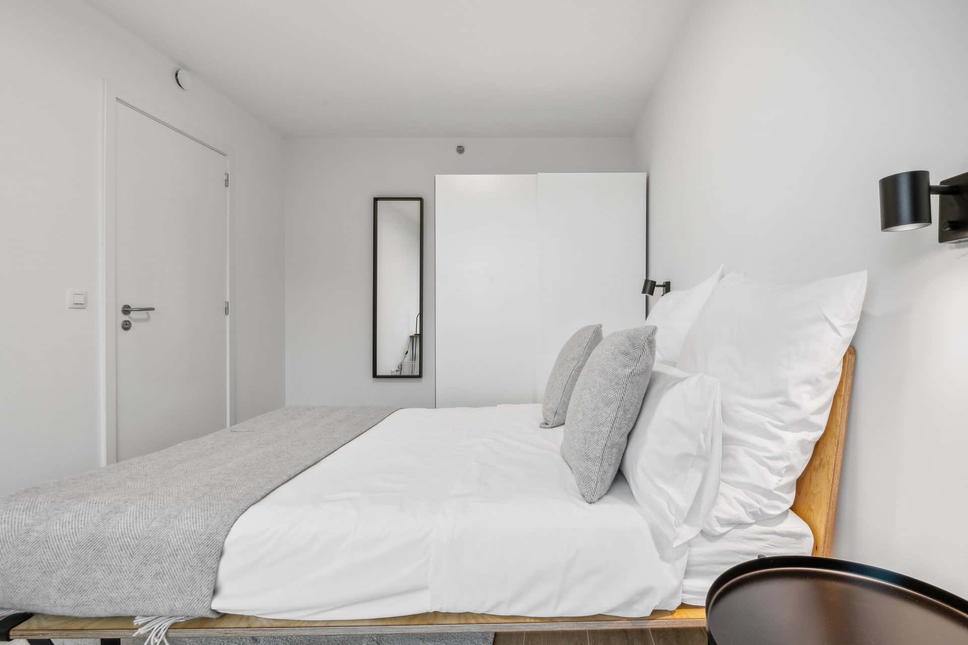 Stanza in Chaussée d'Anvers, Bruxelles di 92 m² con 2 camere