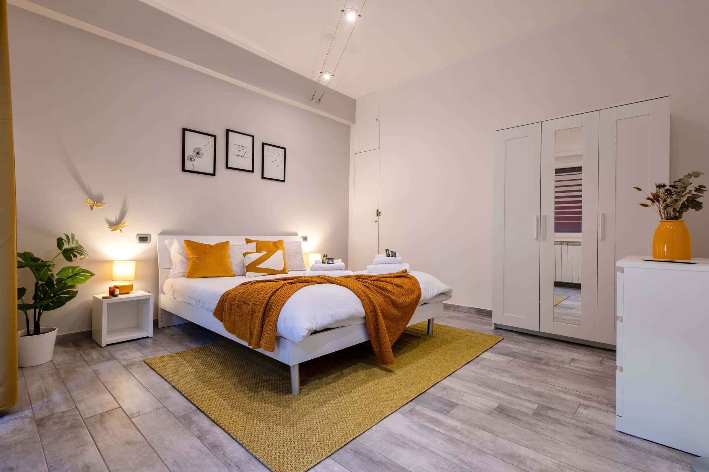 Danila Apartment close to Metro