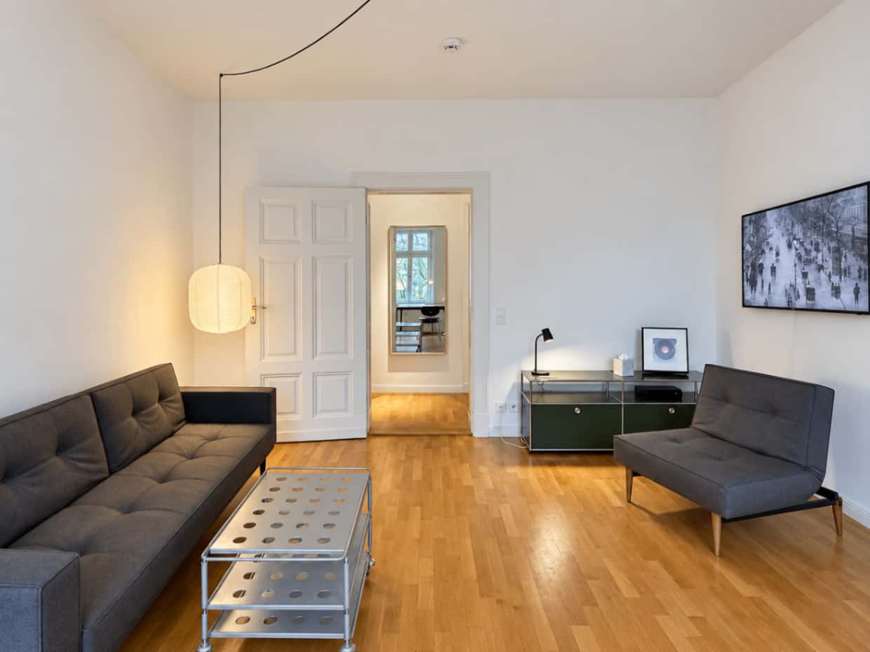 Apartment in Zionskirchstraße, Berlin for 82 m² with 2 bedrooms - Photo 1