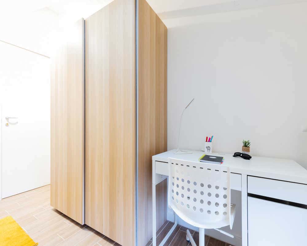 Stanza in Viale Alfredo Oriani