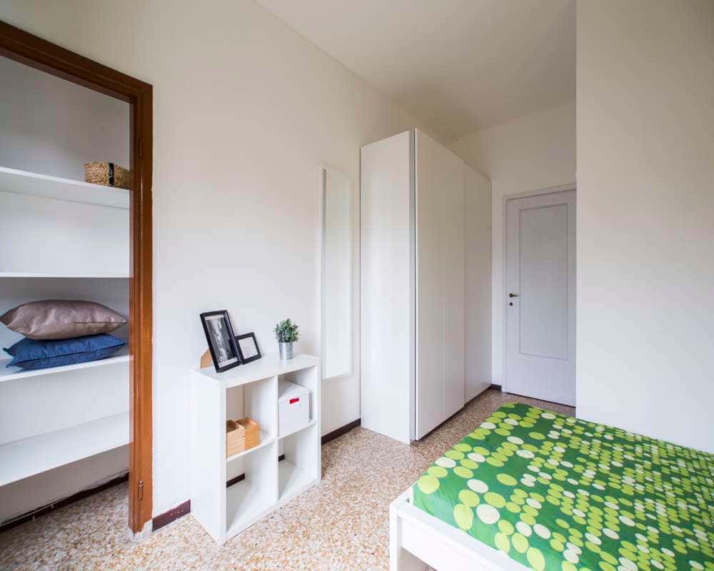 Stanza in Viale Carlo Espinasse