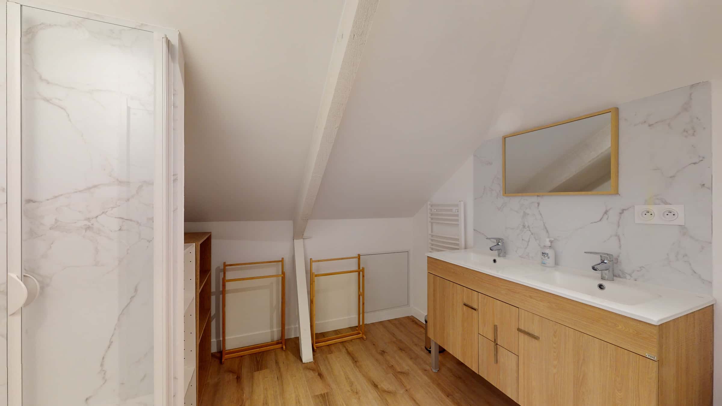 Artynia - Private Room (8)