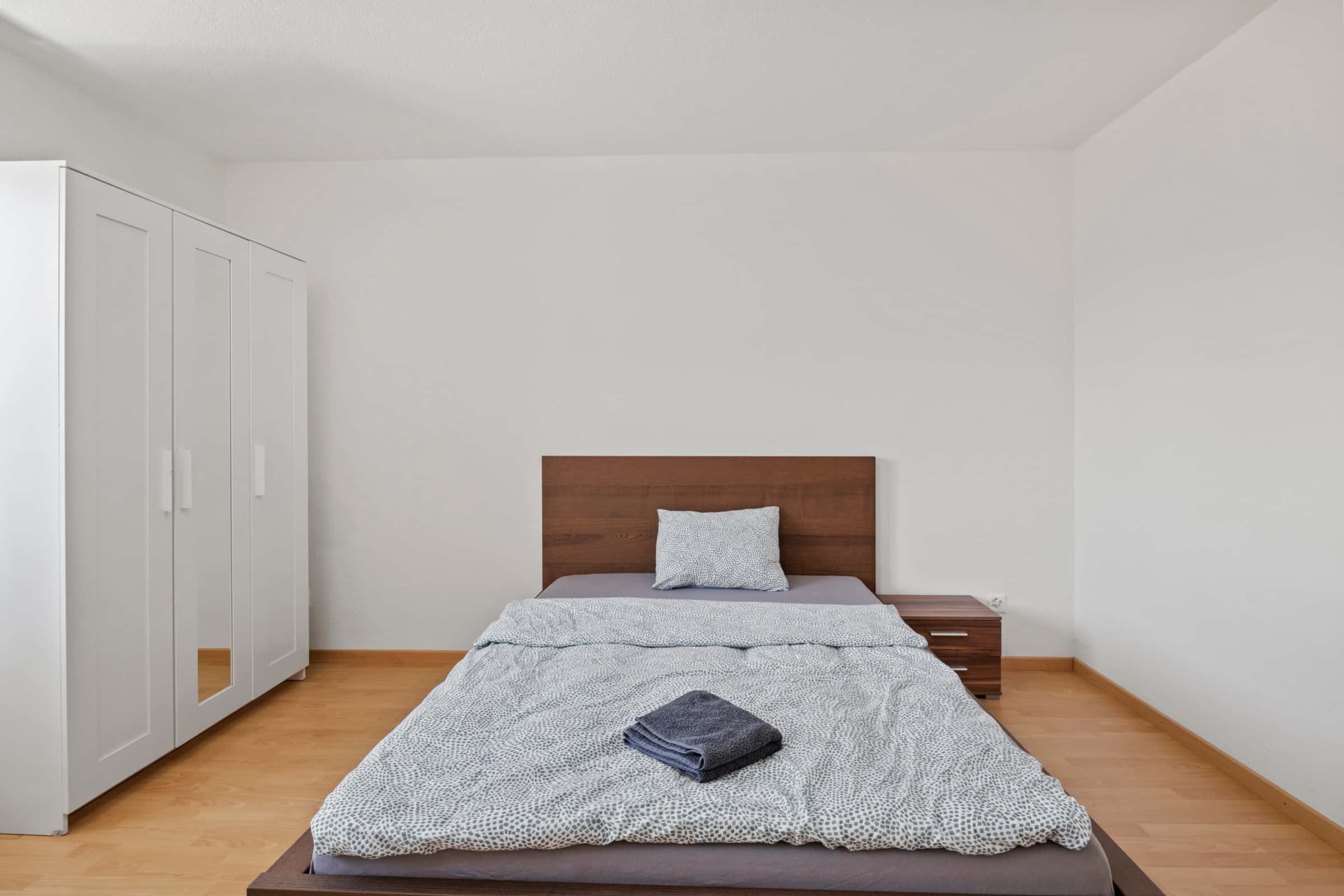 Stanza in Wülflingerstrasse, Winterthur di 80 m² con 1 camera