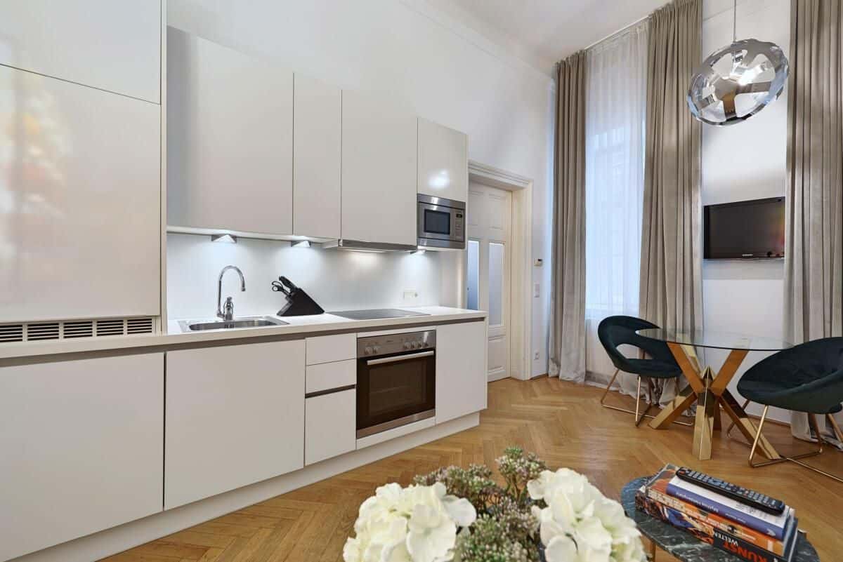Cute, charming suite