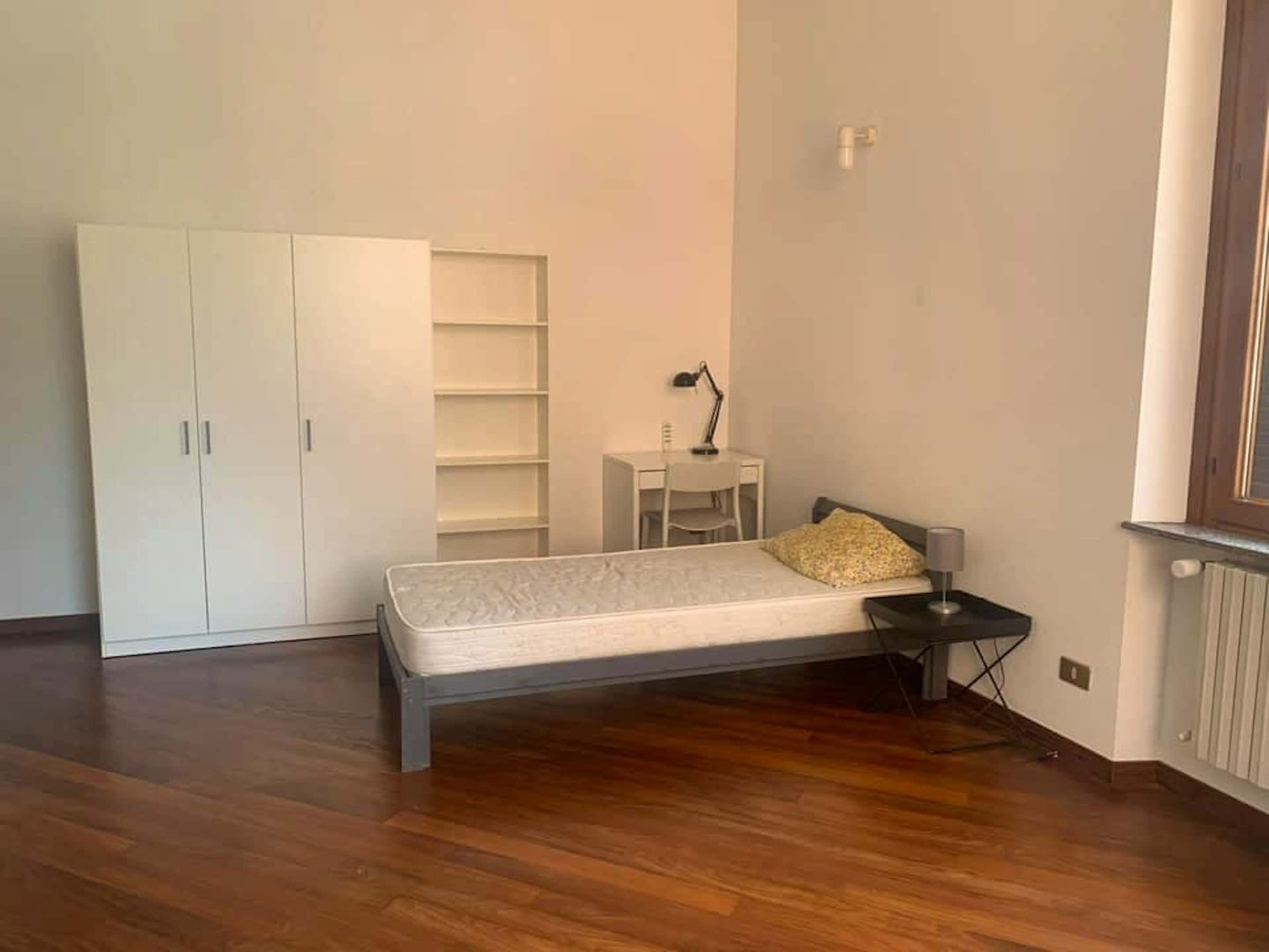 Single room Milan, 1 bed — photo 8