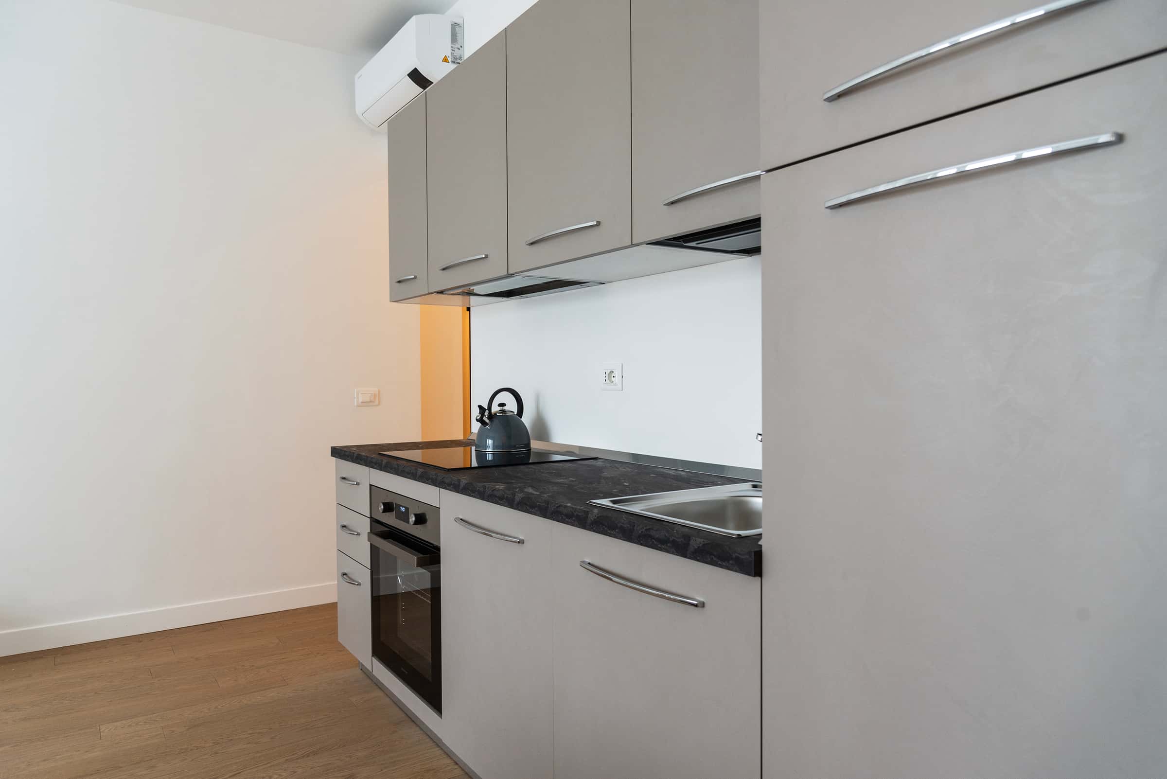 Apartment Milan, 1 bed — photo 25