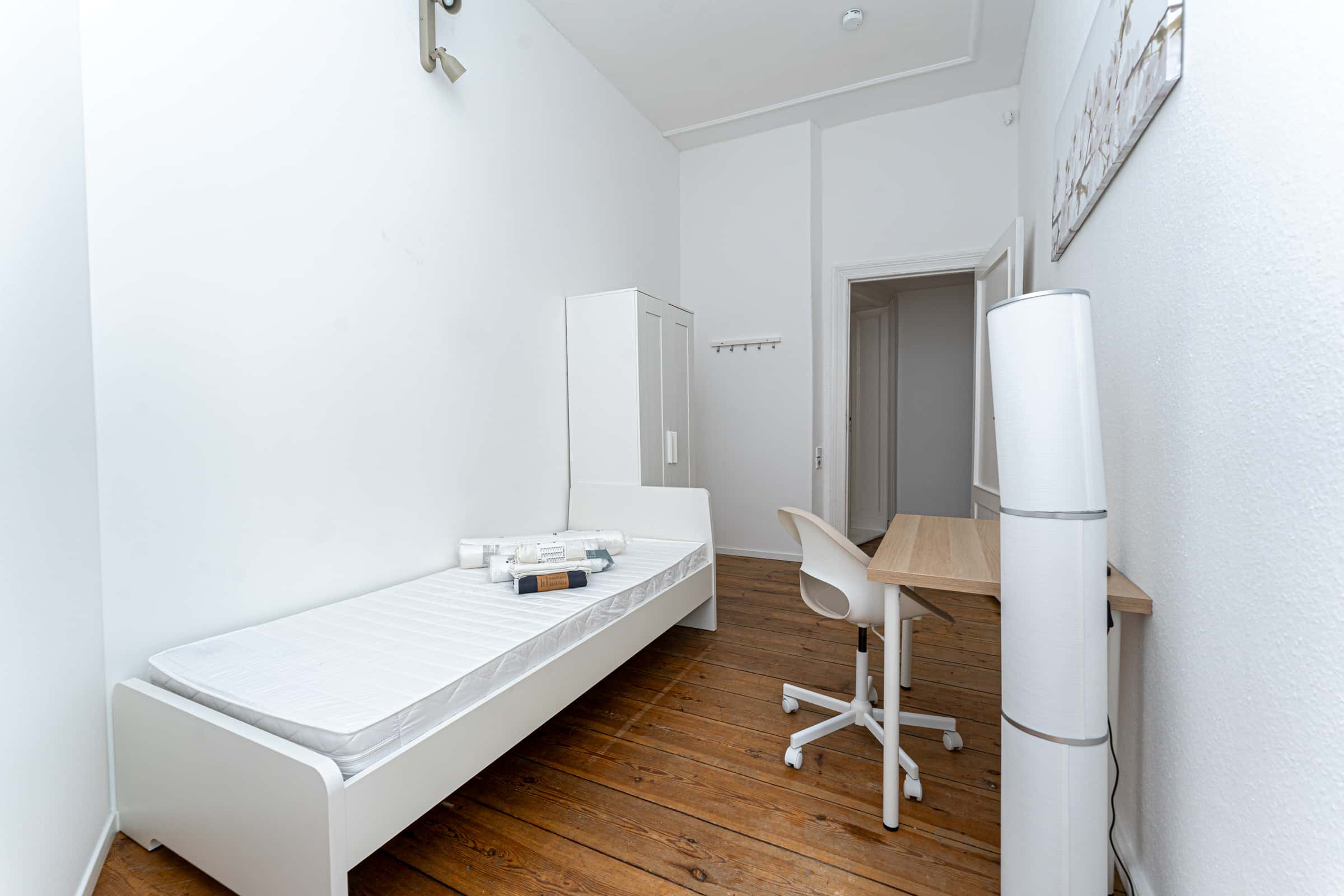 Bornholmer Straße - Room 1