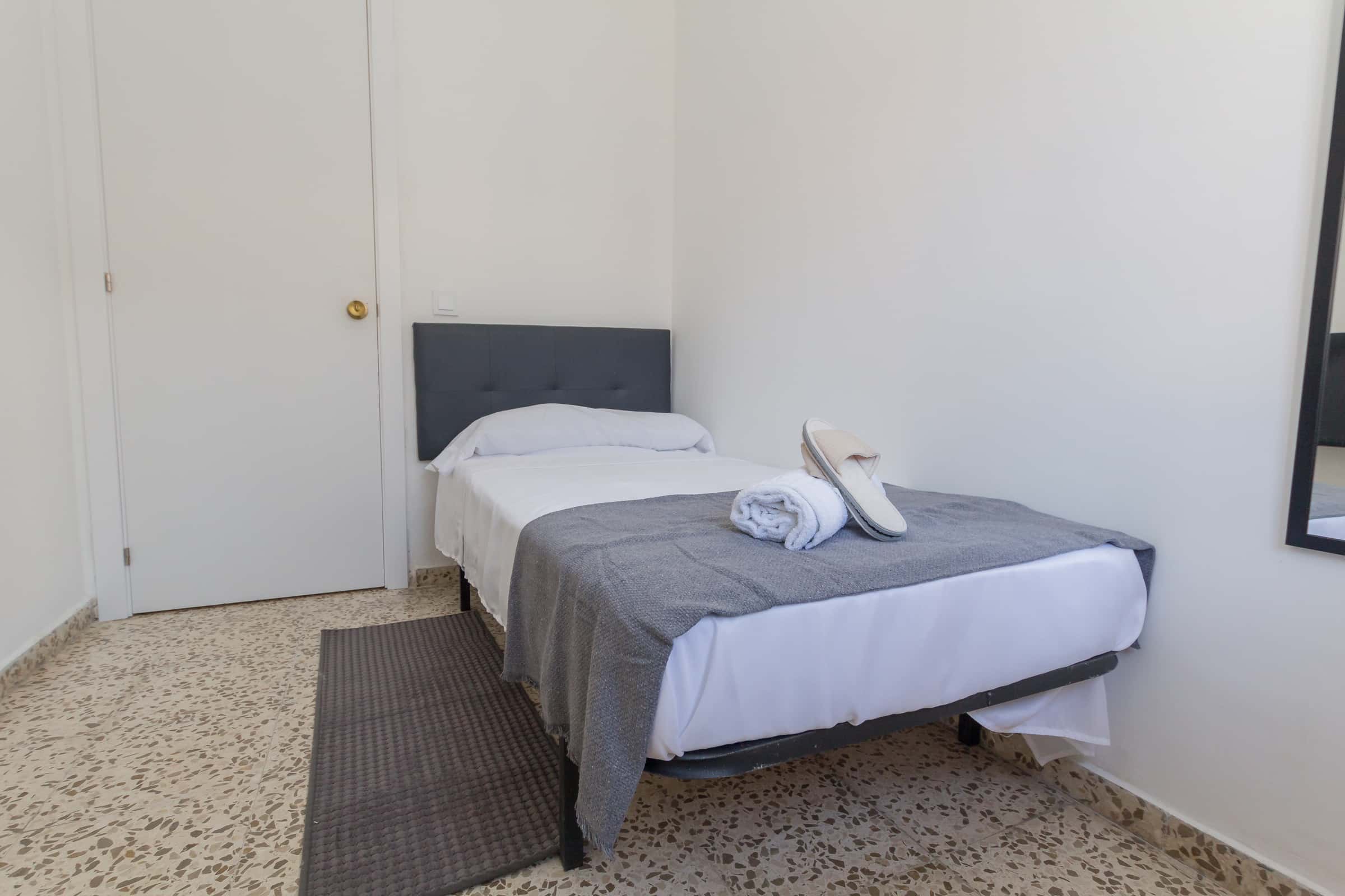 260-2 Calle Martínez Maldonado 17 Habitación 2