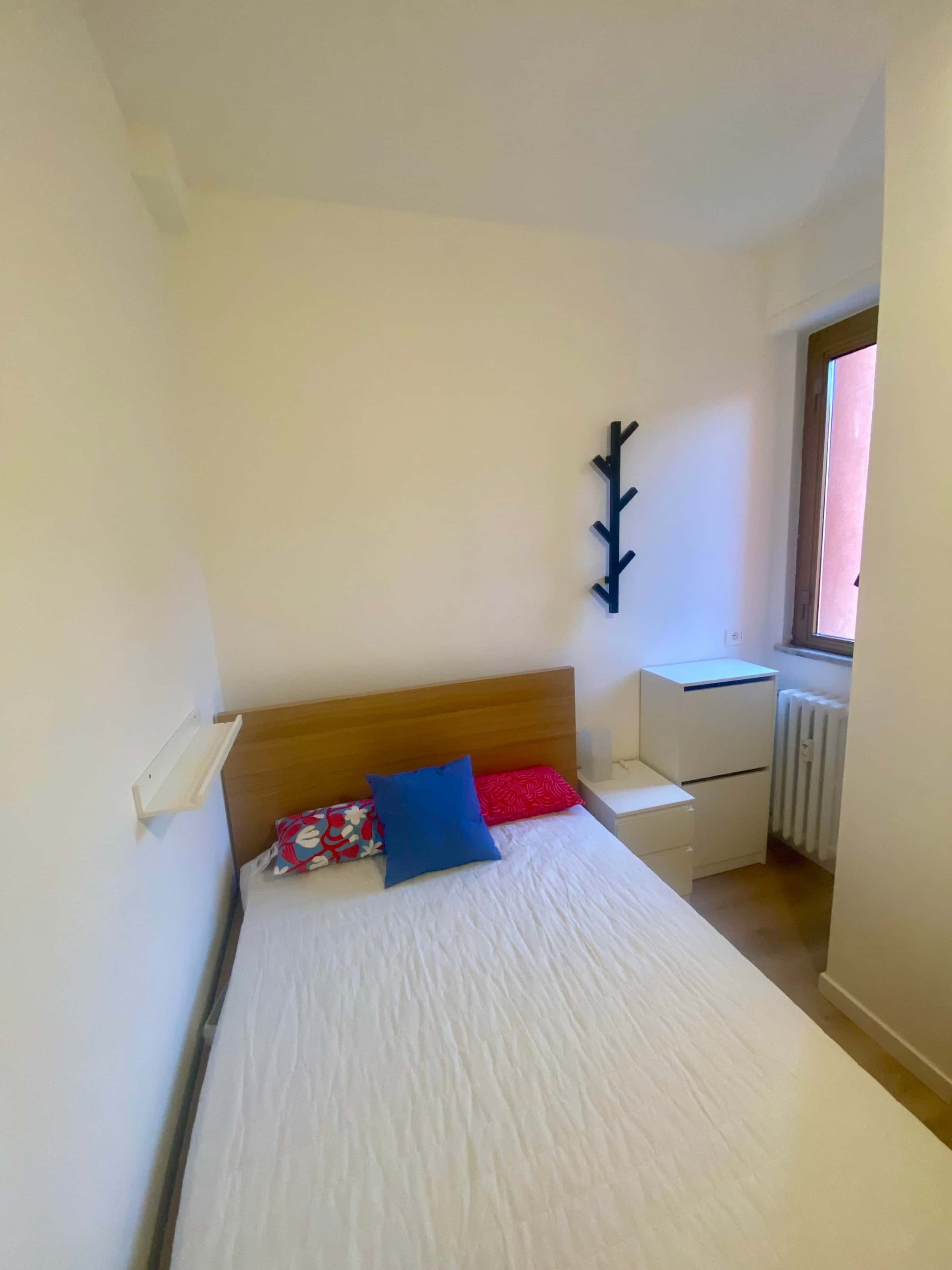 Stanza singola 1 in Via Cascina Barocco, Milano
