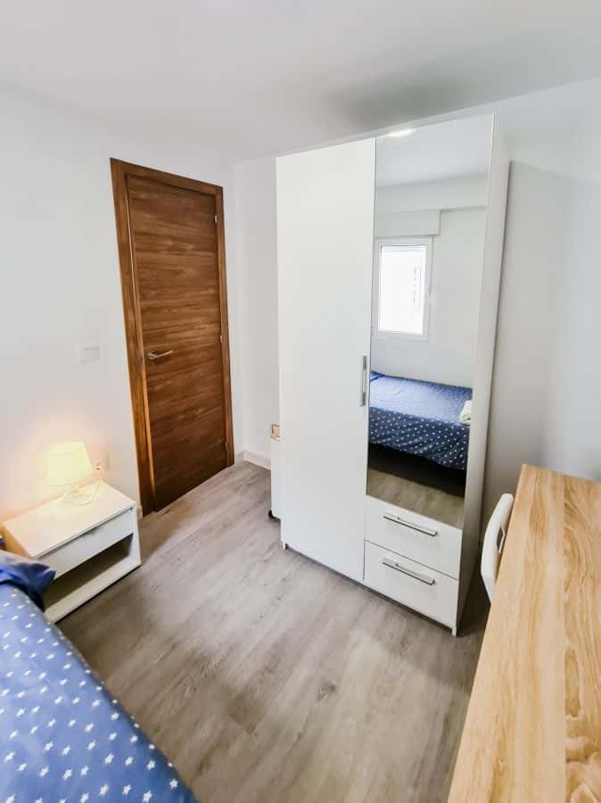Habitación en piso de 4 habitaciones en Benimaclet
