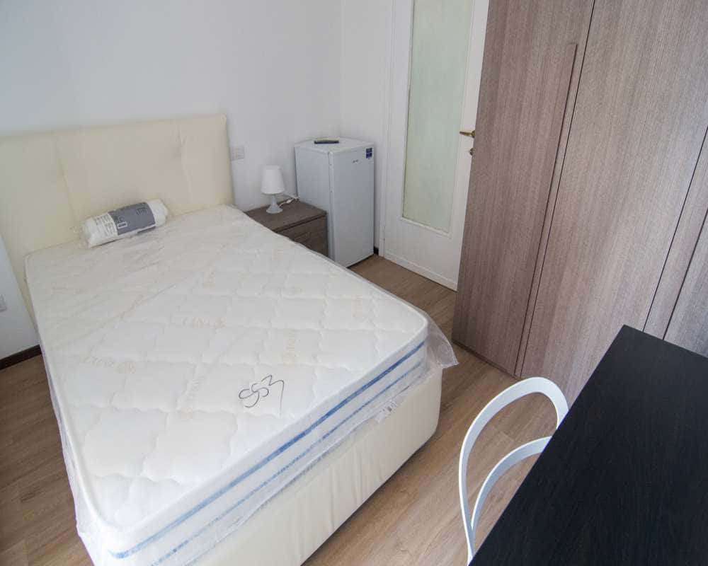 Stanza in Via Francesco Reina