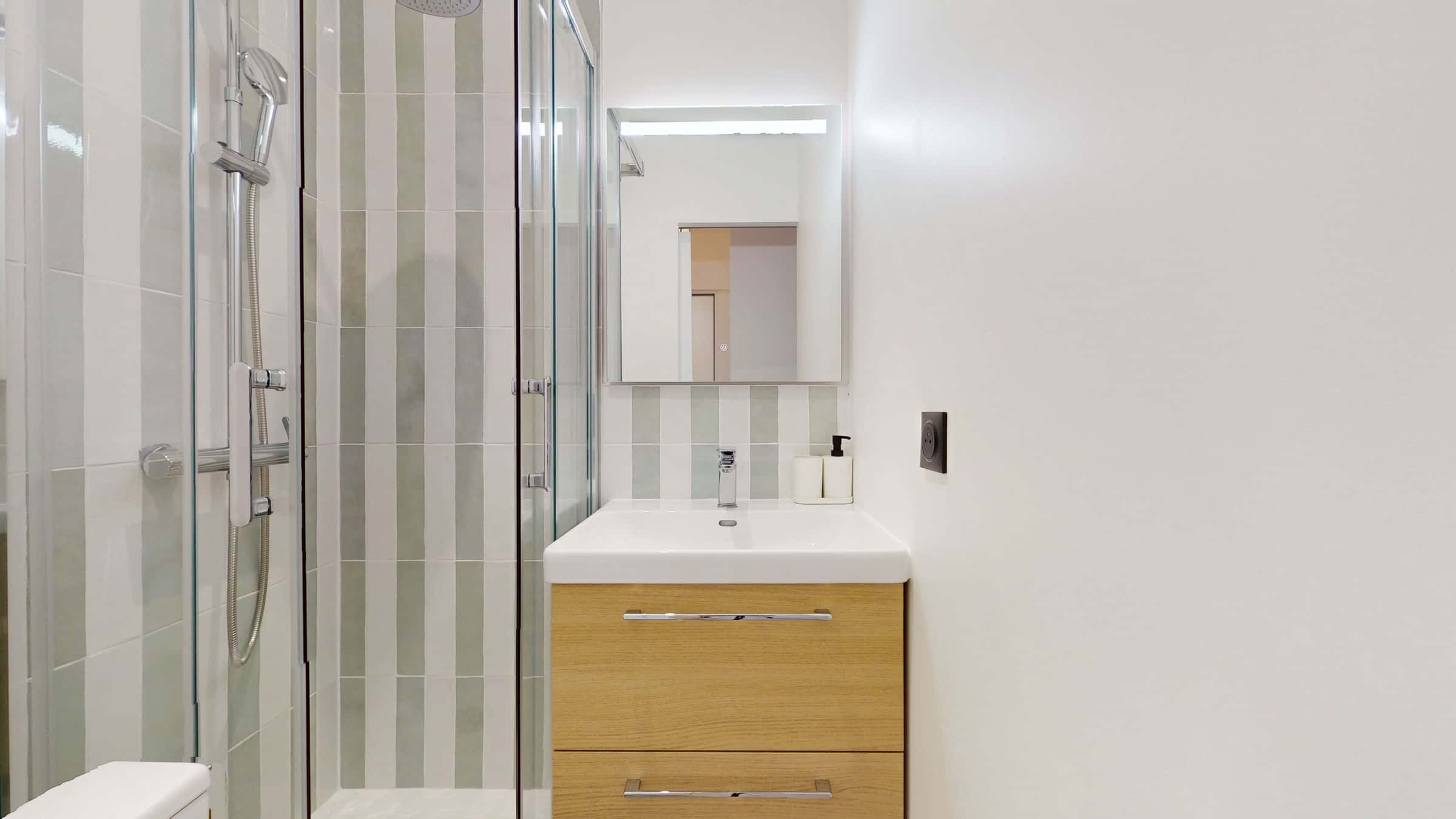 Bovary House - Room S (7)