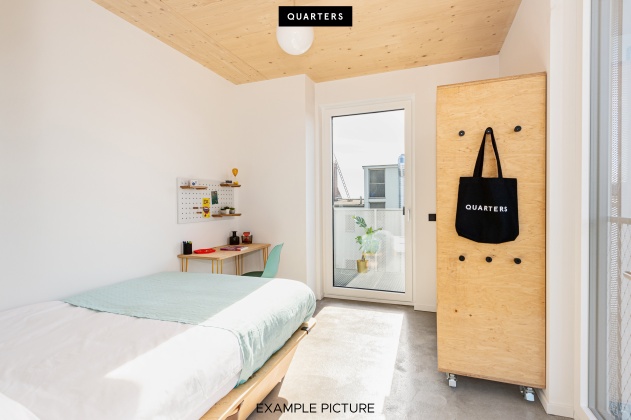 Listing photo thumbnail