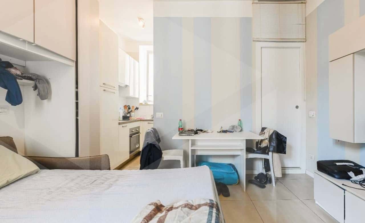 Apartment in Via Marco Aurelio, Milano for 28 m²