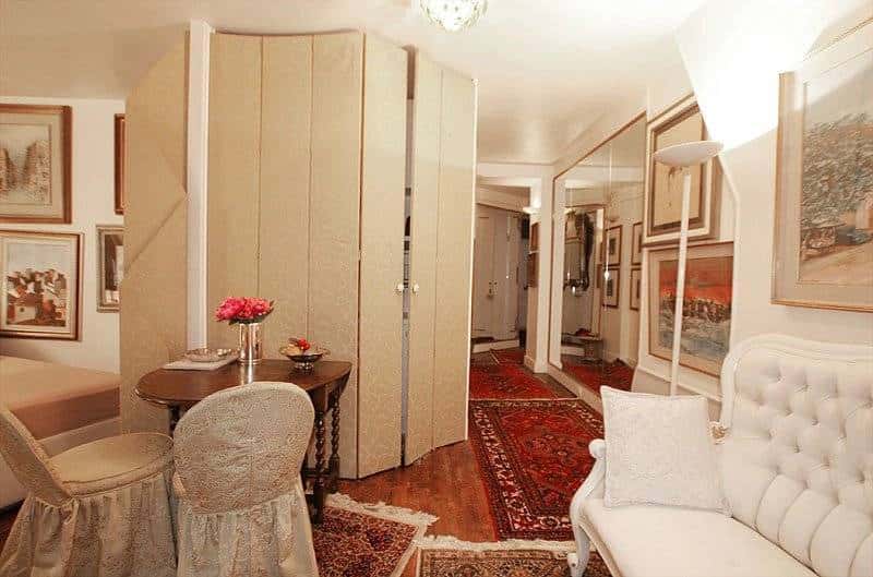 APPARTEMENT MEUBLÉ PARIS STUDIO MARAIS AVEC BALCON