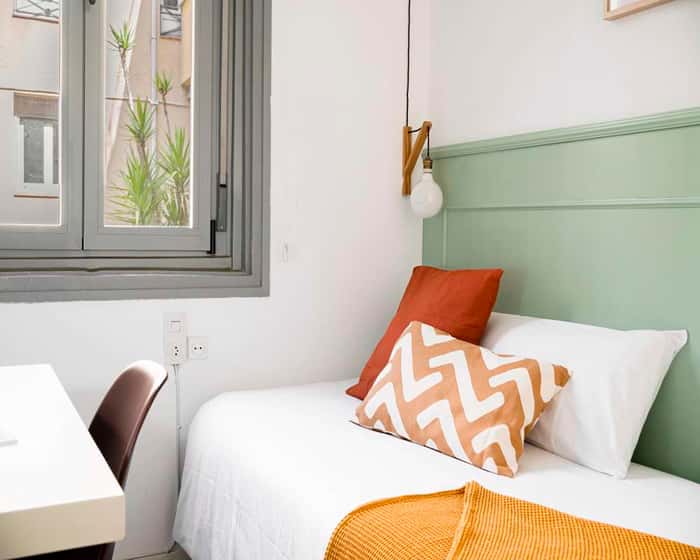 Listing photo thumbnail