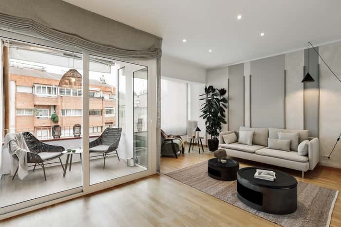 Listing photo thumbnail