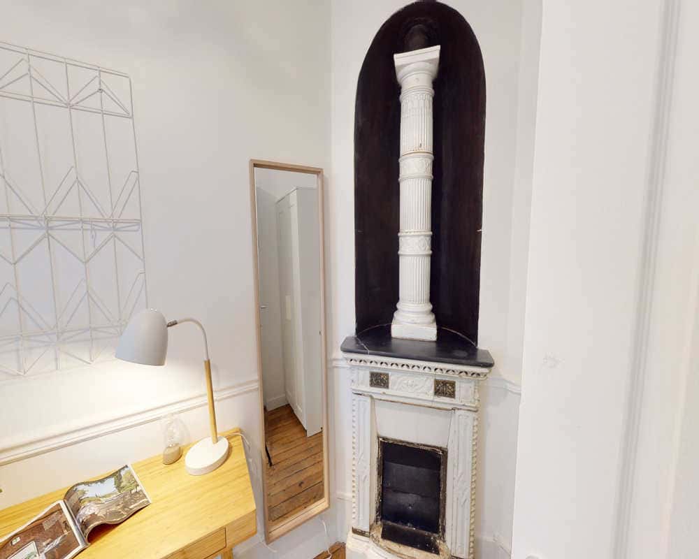 Chambre dans le rue de Passy