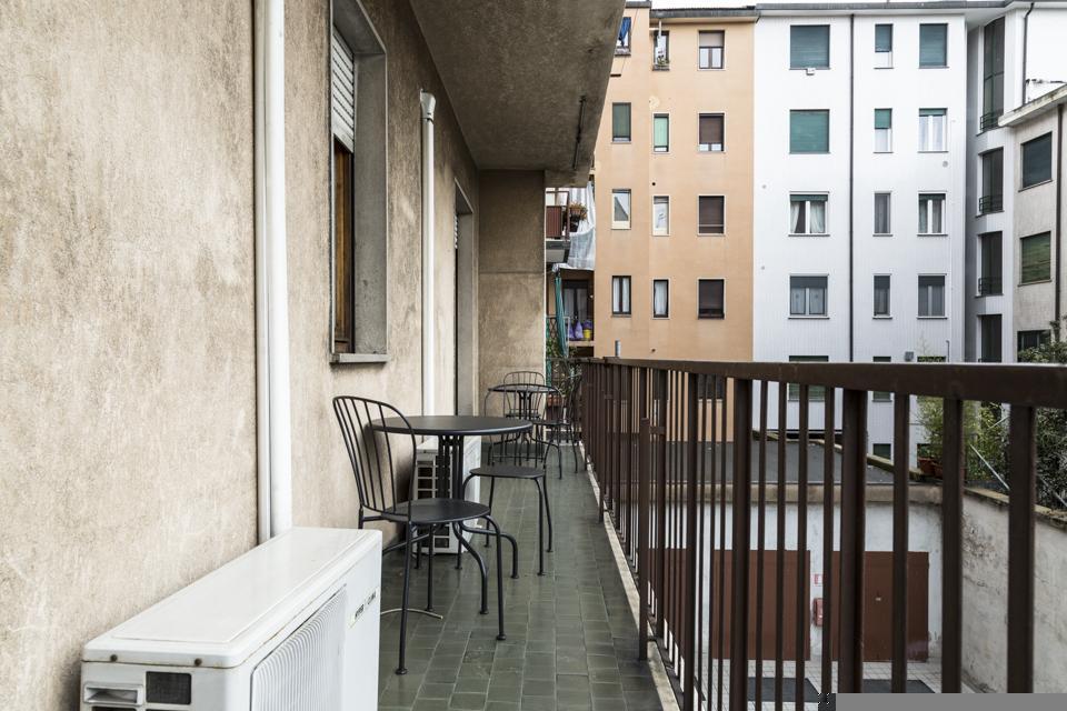 Stanza in Via Valvassori Peroni