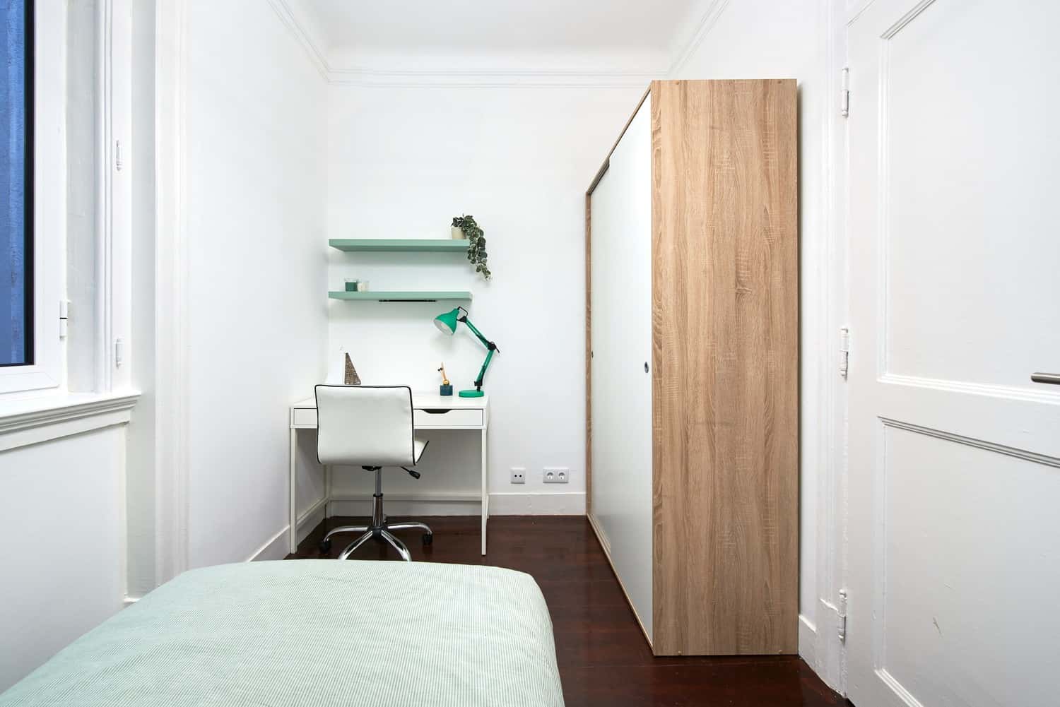 Room 5 - 88. R.Gomes Freire 191 3