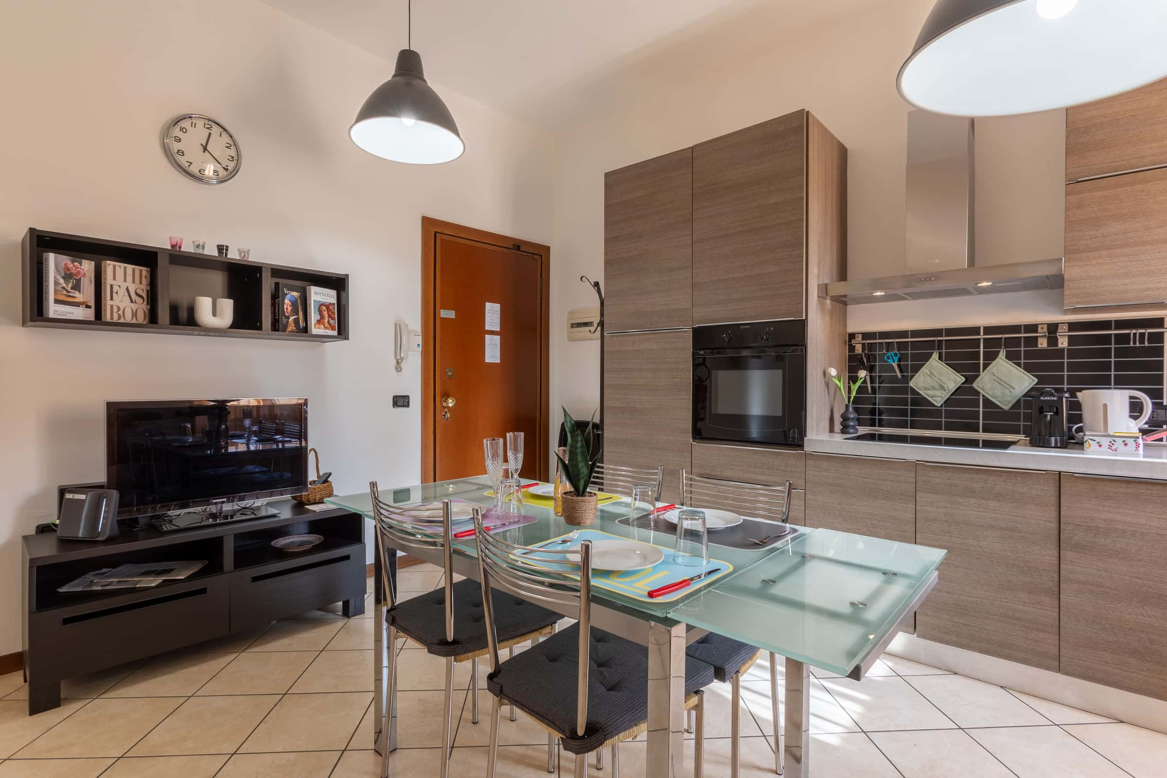 Apartment Milan, 2 beds — photo 20