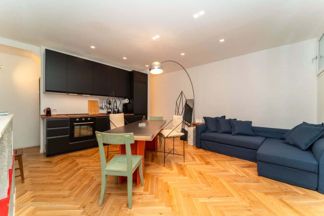 Nivola house | bilocale su tre livelli e terrazzo