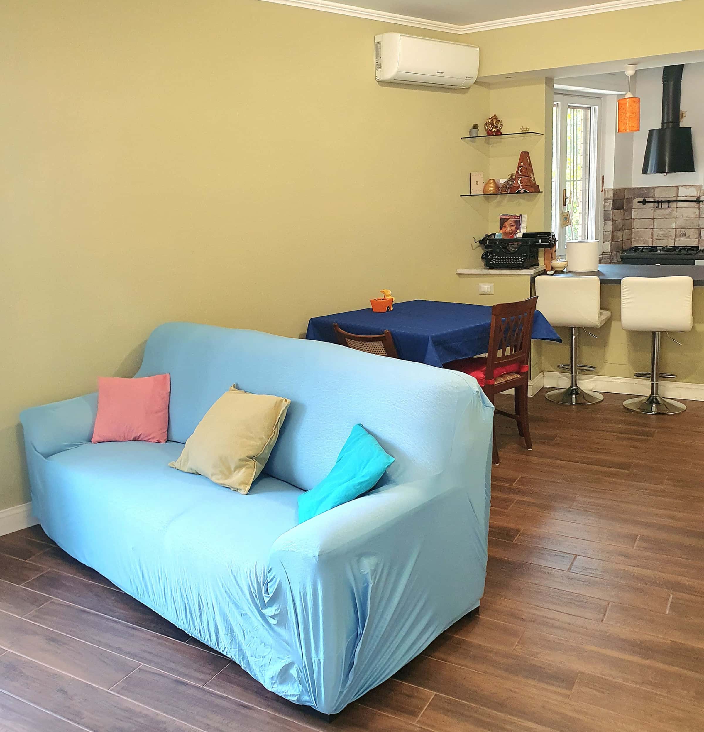 Wohnung in Via Mario Fulvio Mariani, Roma für 70 m² mit 2 Schlafzimmer