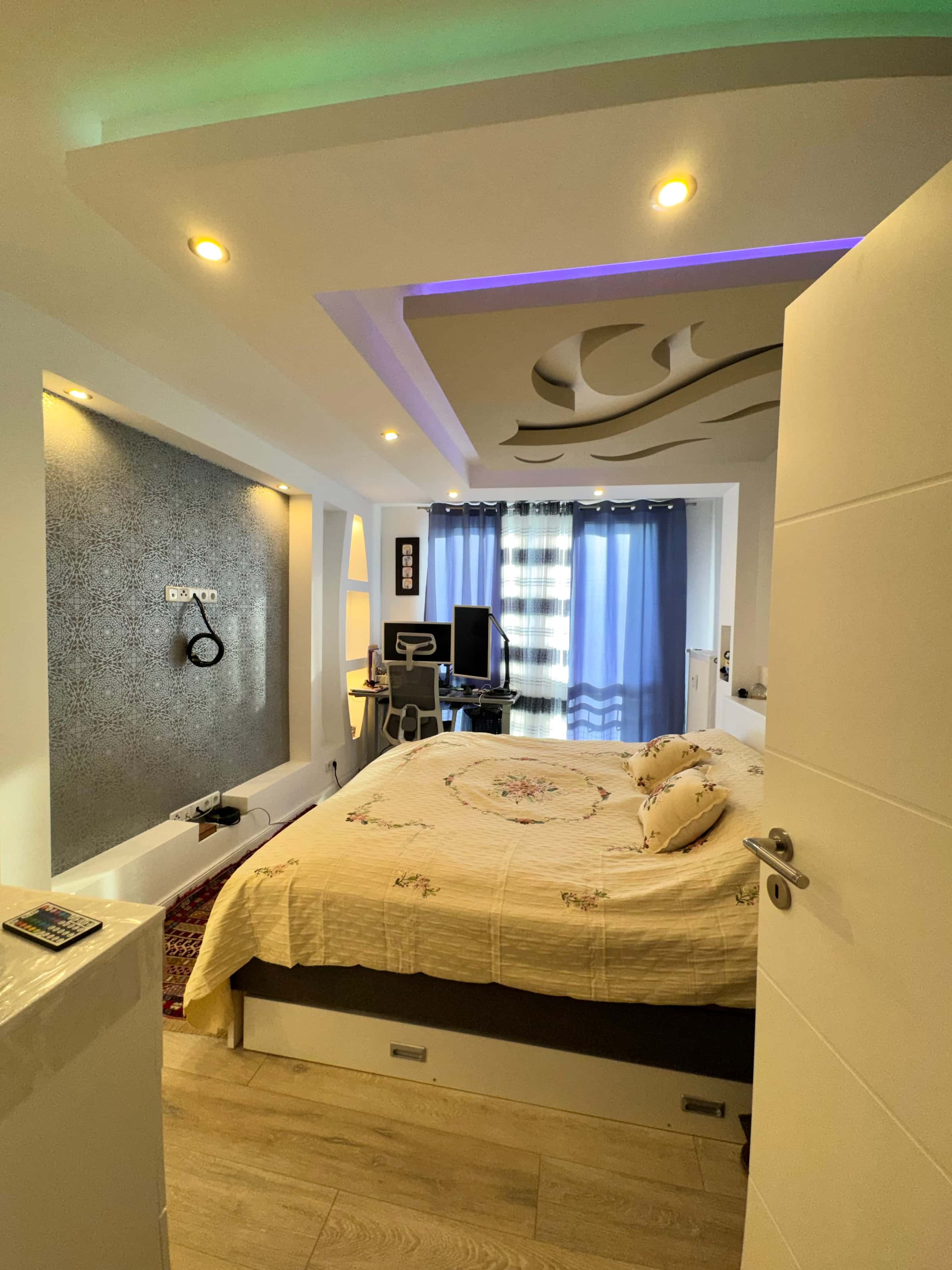 Apartment in Reichsstraße, Berlin for 56 m² with 2 bedrooms