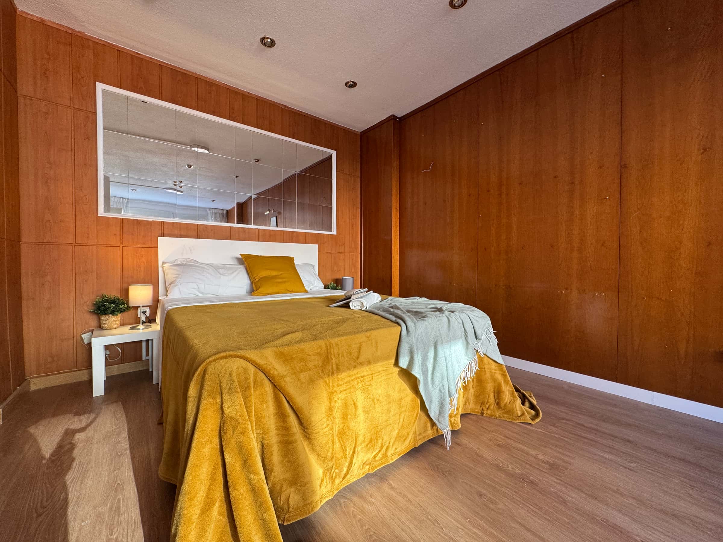 Chambre dans Calle de los Andaluces, Madrid pour 80 m² avec 4 chambres