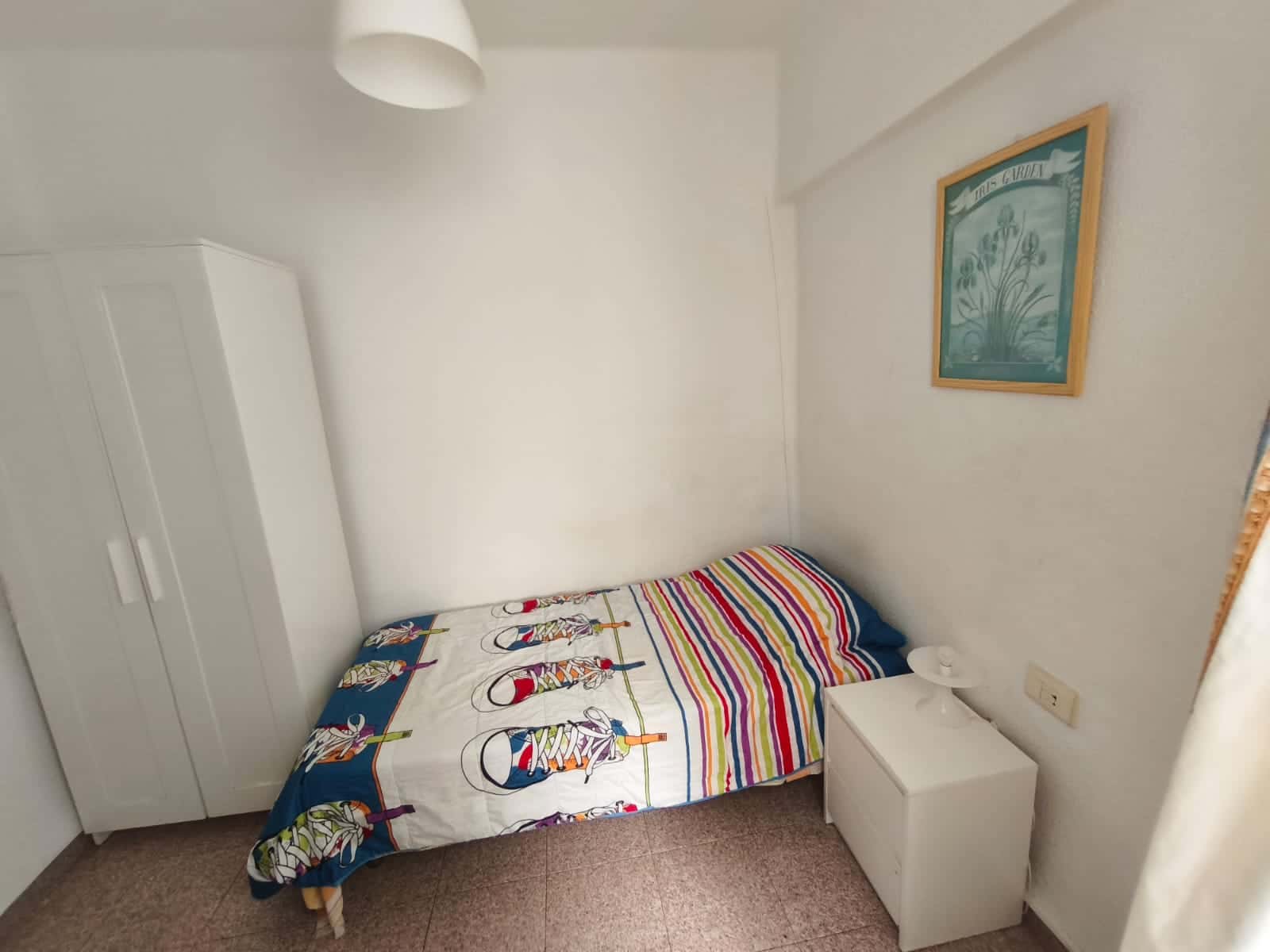 Habitacion privada en Hermanos vilafaña, Castellon