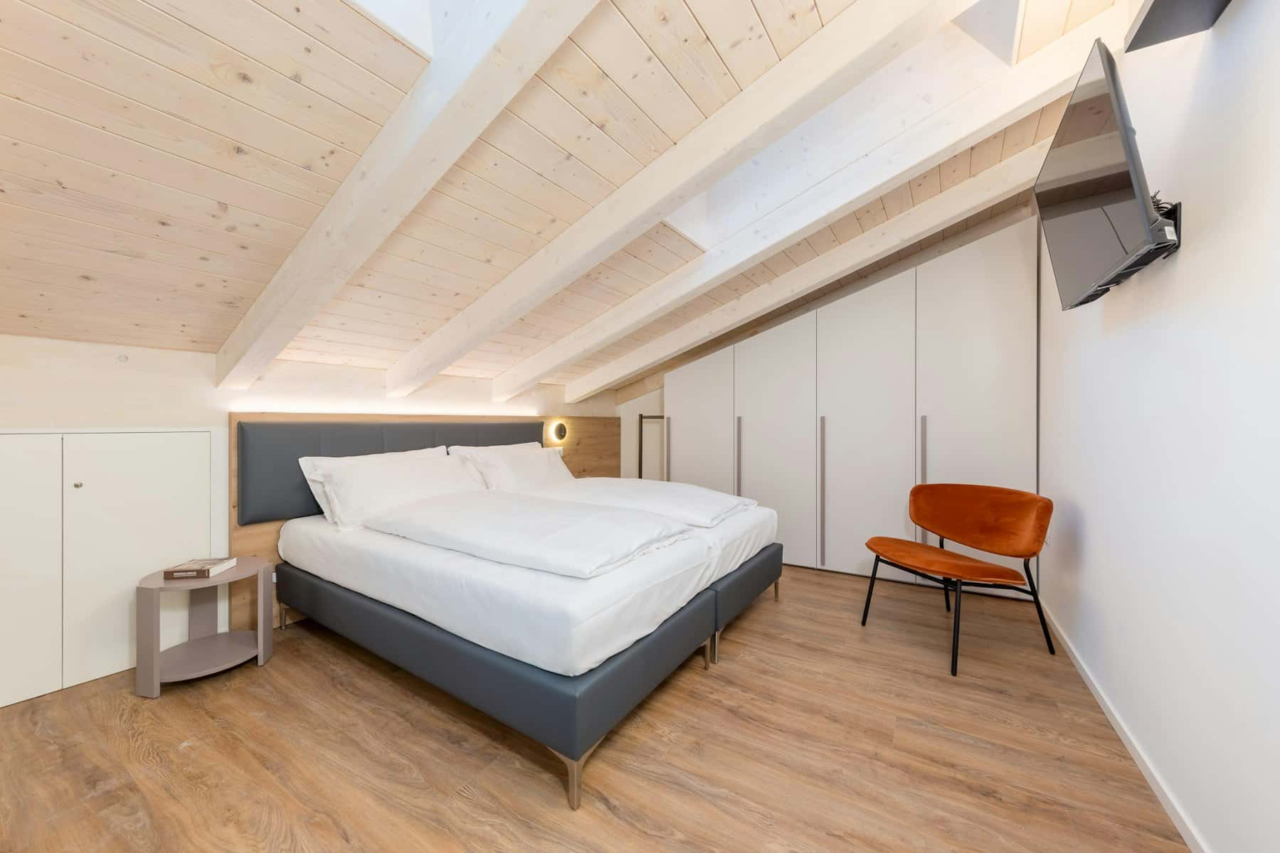 Room in Via San Giovanni, Trento for 78 m² with 2 bedrooms