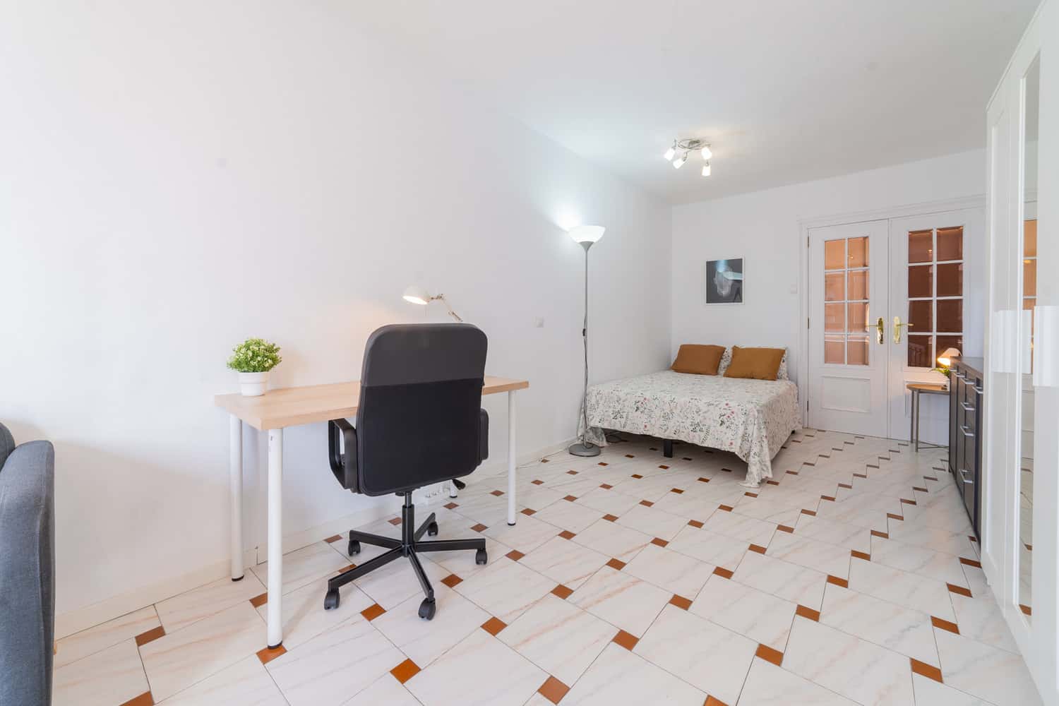 H1 - Angel de villena n13,p30